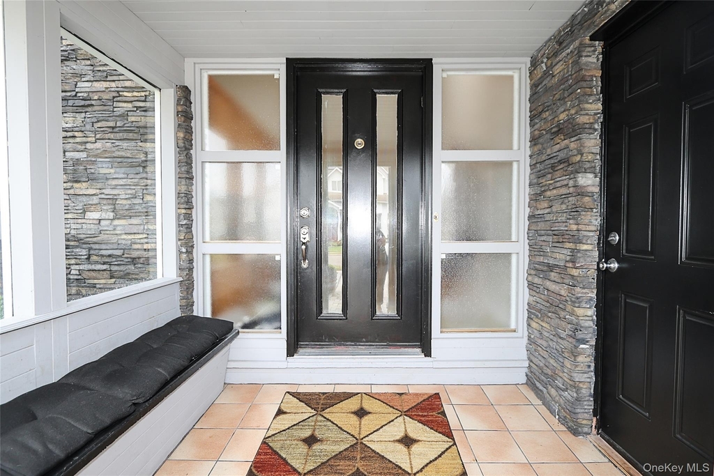 14 Glenn Drive - Photo 2