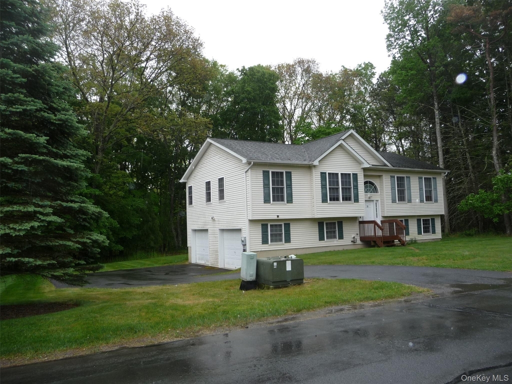 18 Penny Lane - Photo 2