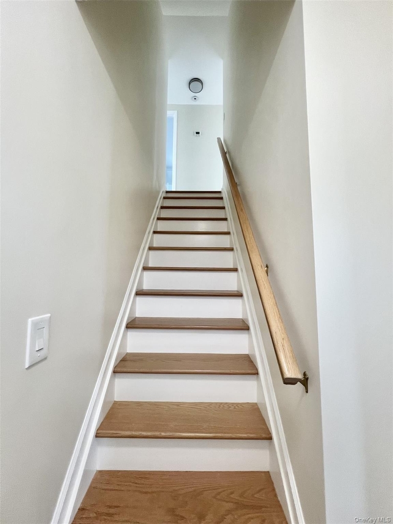 33 Cherry Lane - Photo 5