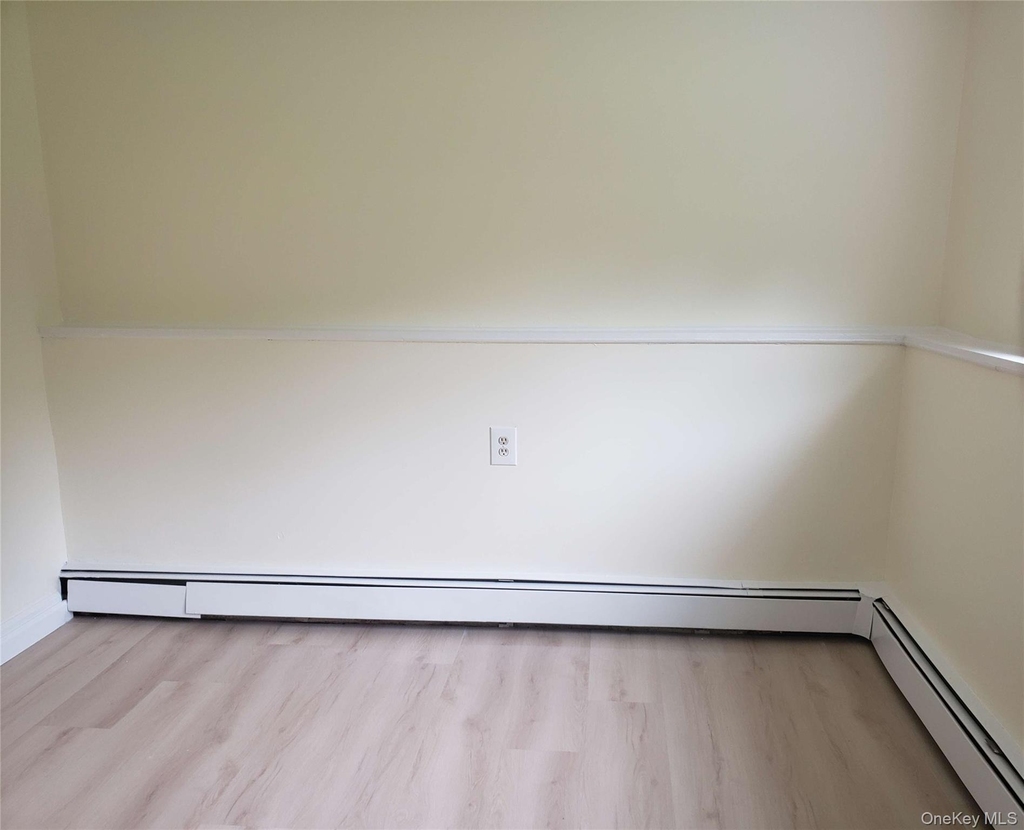 1446 Salt Point Turnpike - Photo 9