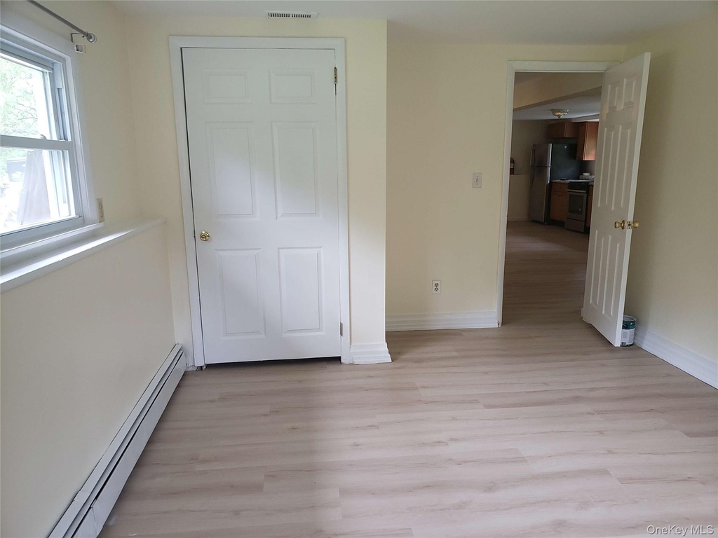 1446 Salt Point Turnpike - Photo 10