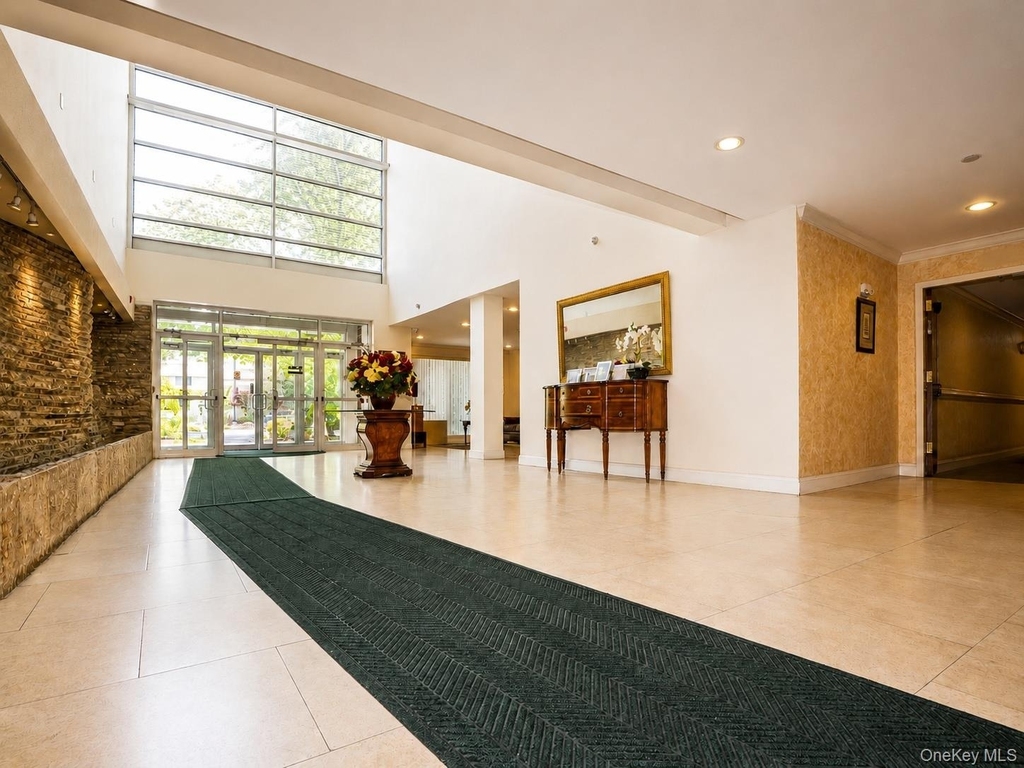 171 Great Neck Rd - Photo 1
