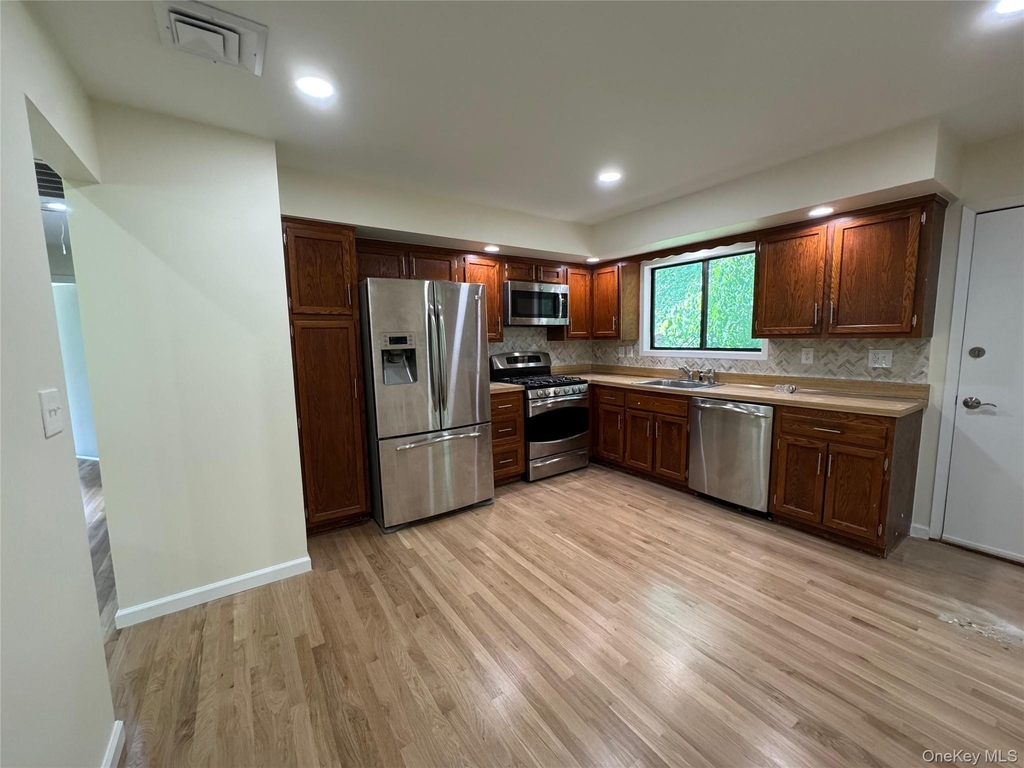 48 Camp Hill Road - Photo 7
