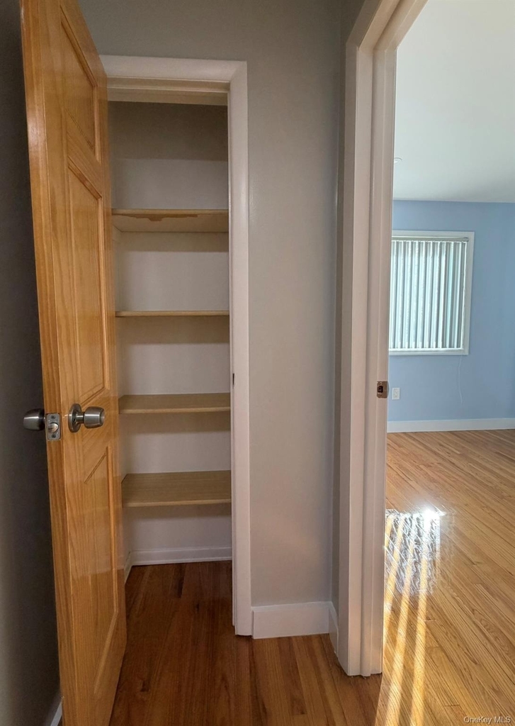 60 Medallion Road - Photo 32