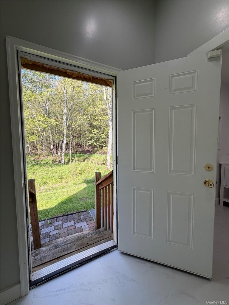 60 Medallion Road - Photo 9
