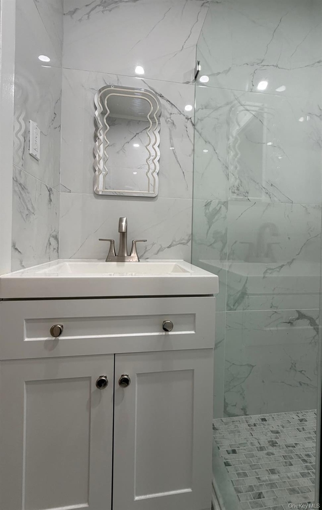 60 Medallion Road - Photo 23