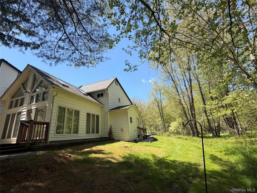 60 Medallion Road - Photo 13