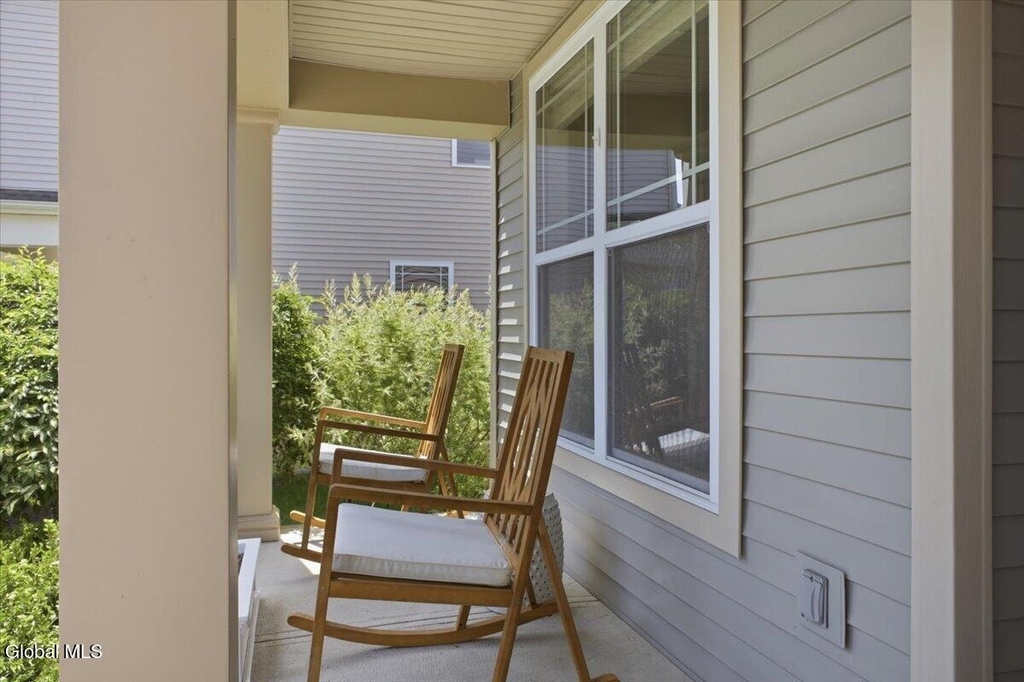 11 Outlook Avenue - Photo 4