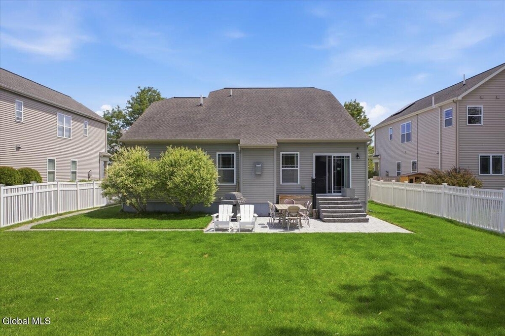 11 Outlook Avenue - Photo 32