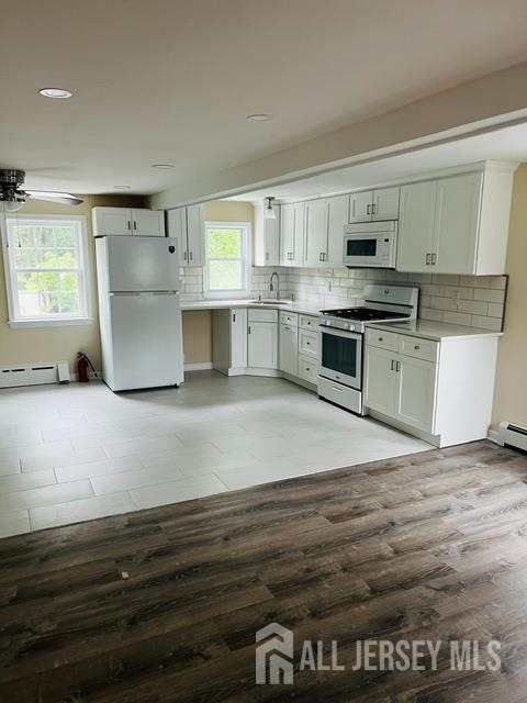 18 Lincoln Avenue - Photo 3