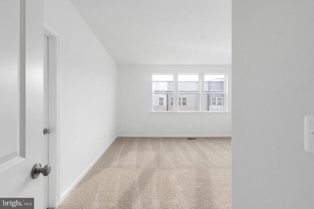 2546 Neabsco Common Place - Photo 18