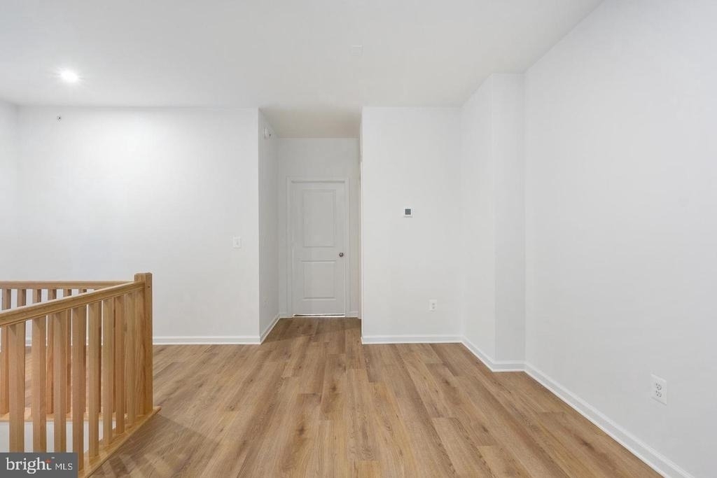 2546 Neabsco Common Place - Photo 10
