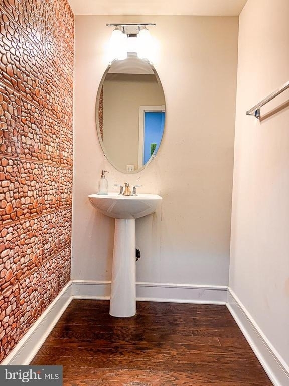 25419 Reed Orchard Terrace - Photo 16