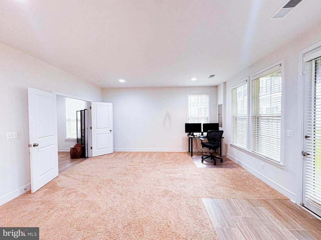 25419 Reed Orchard Terrace - Photo 8