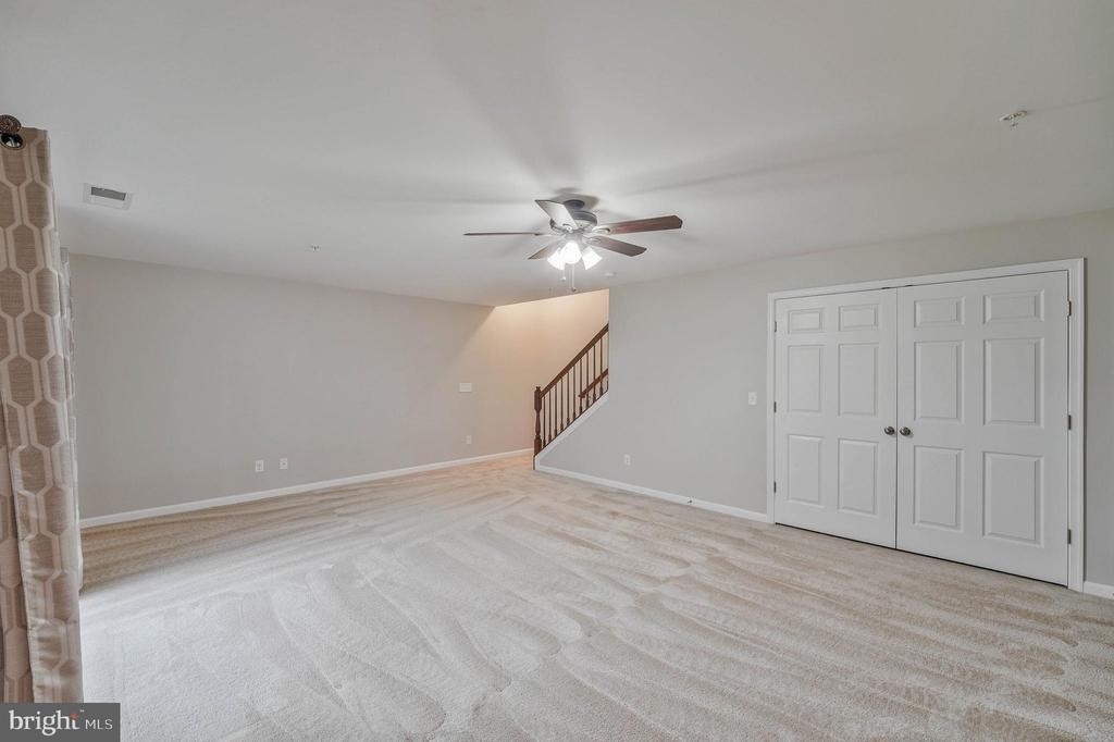 25218 Briargate Terrace - Photo 28