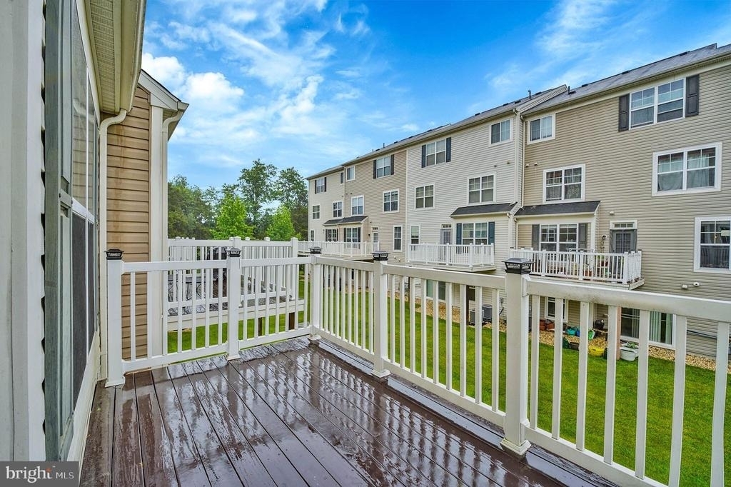 25218 Briargate Terrace - Photo 37