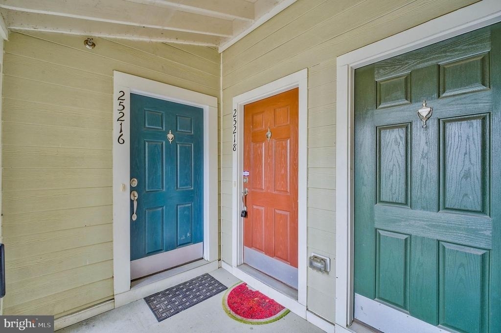 25218 Briargate Terrace - Photo 2