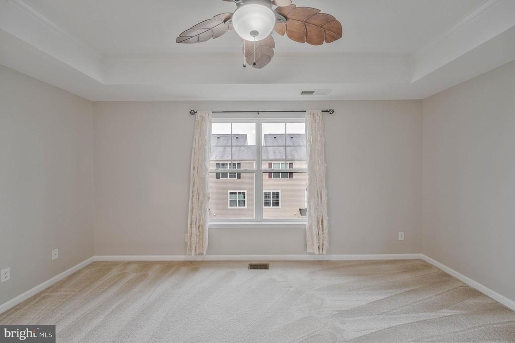 25218 Briargate Terrace - Photo 14