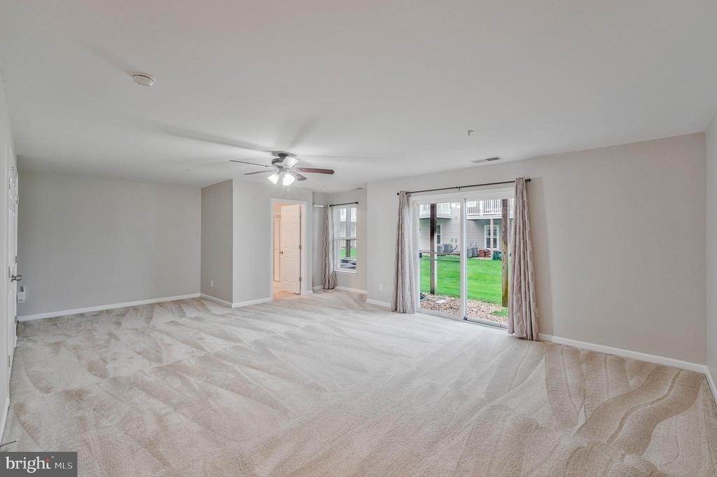 25218 Briargate Terrace - Photo 31