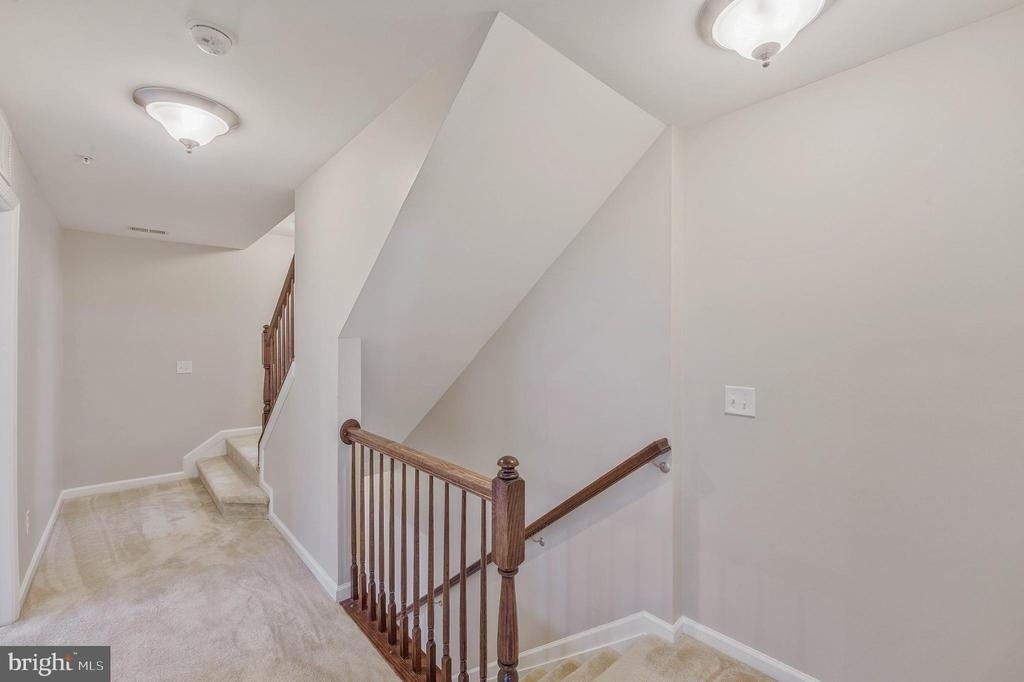 25218 Briargate Terrace - Photo 24