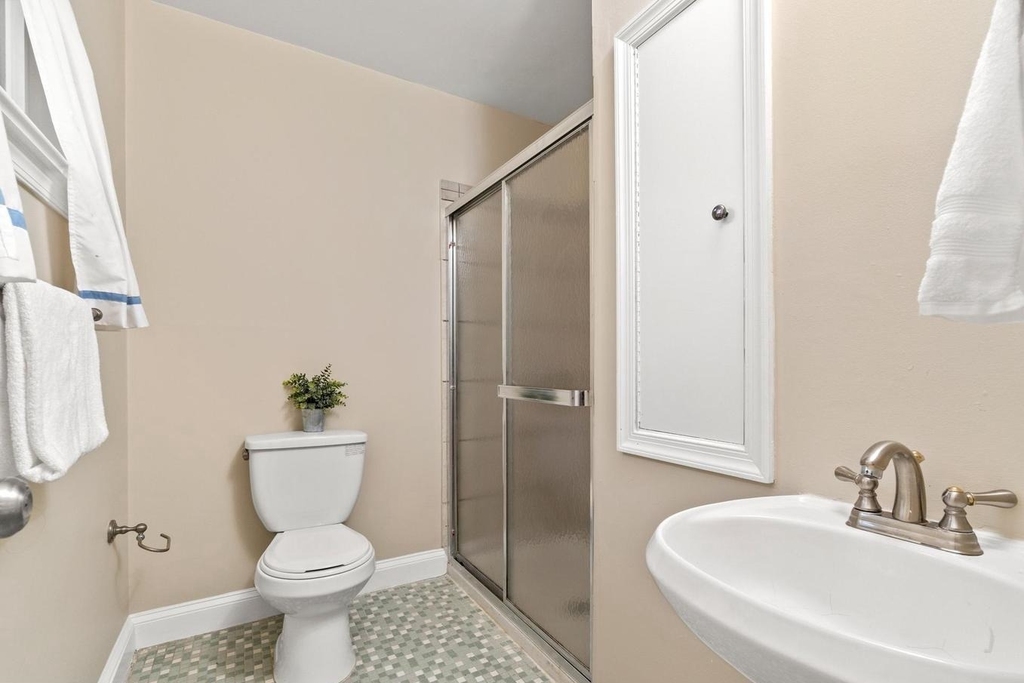 6505 Farley Street - Photo 13