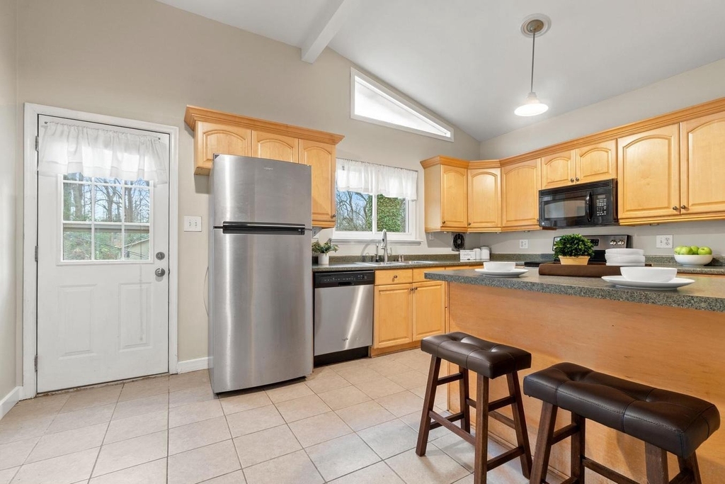 6505 Farley Street - Photo 8