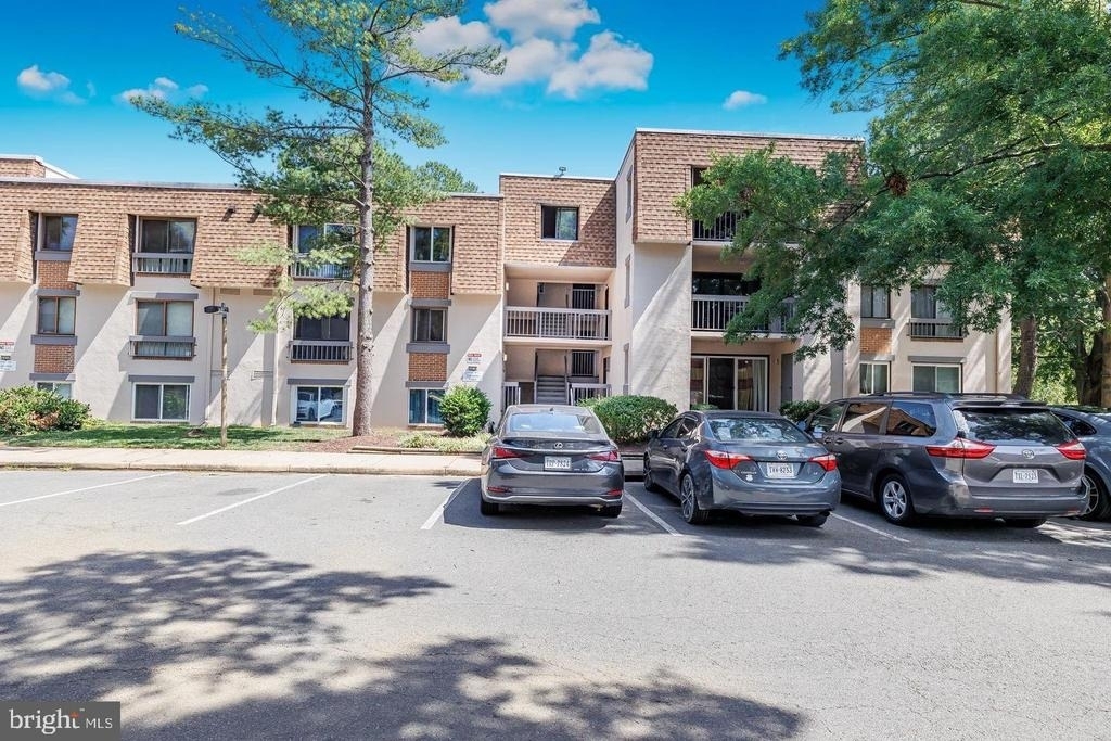 3808 Laramie Place - Photo 1