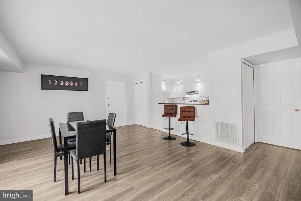 3808 Laramie Place - Photo 6