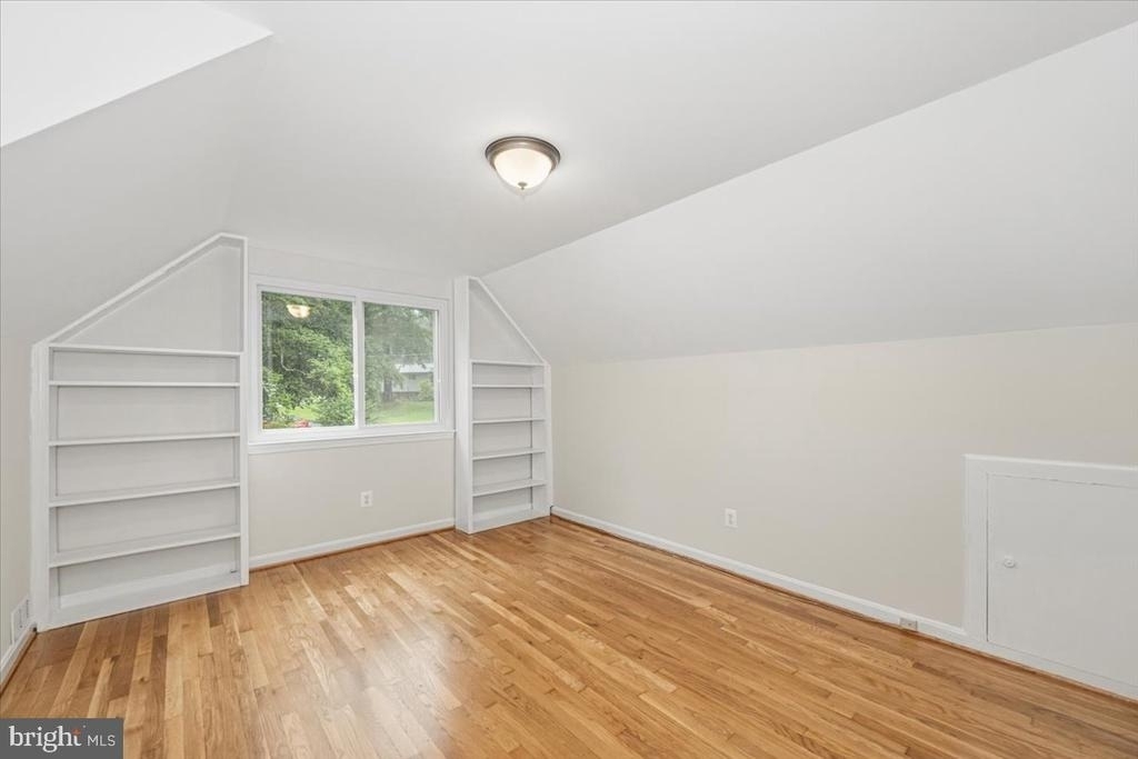 8624 Parliament Drive - Photo 27