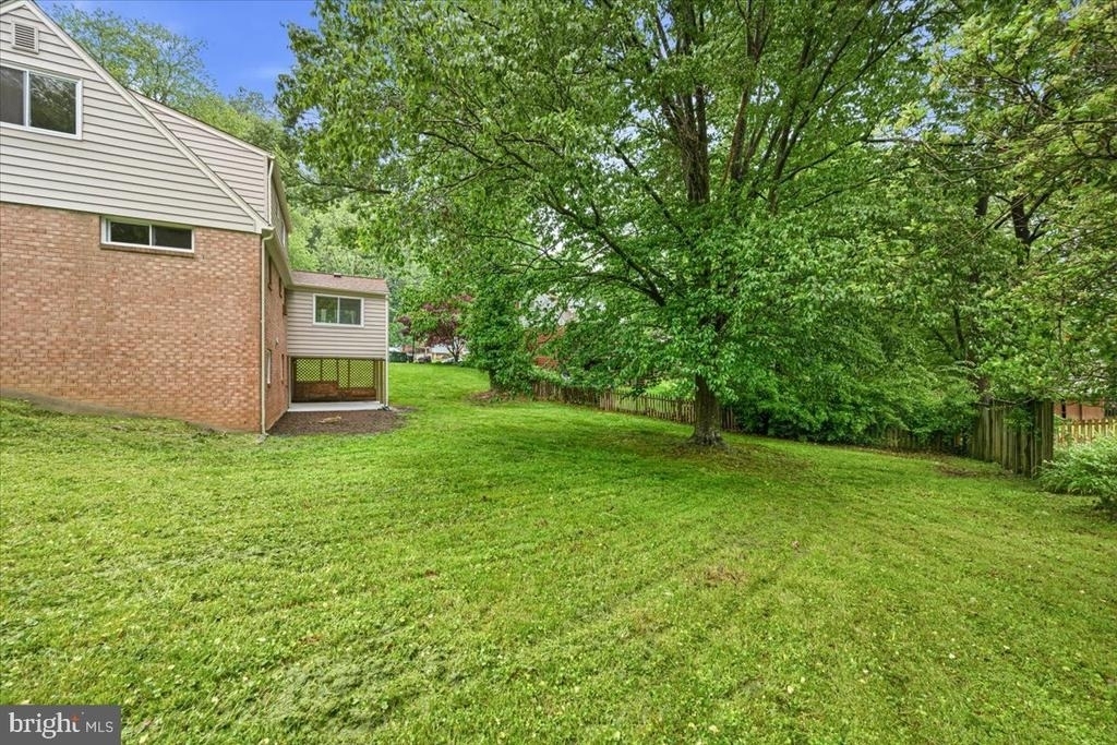 8624 Parliament Drive - Photo 47