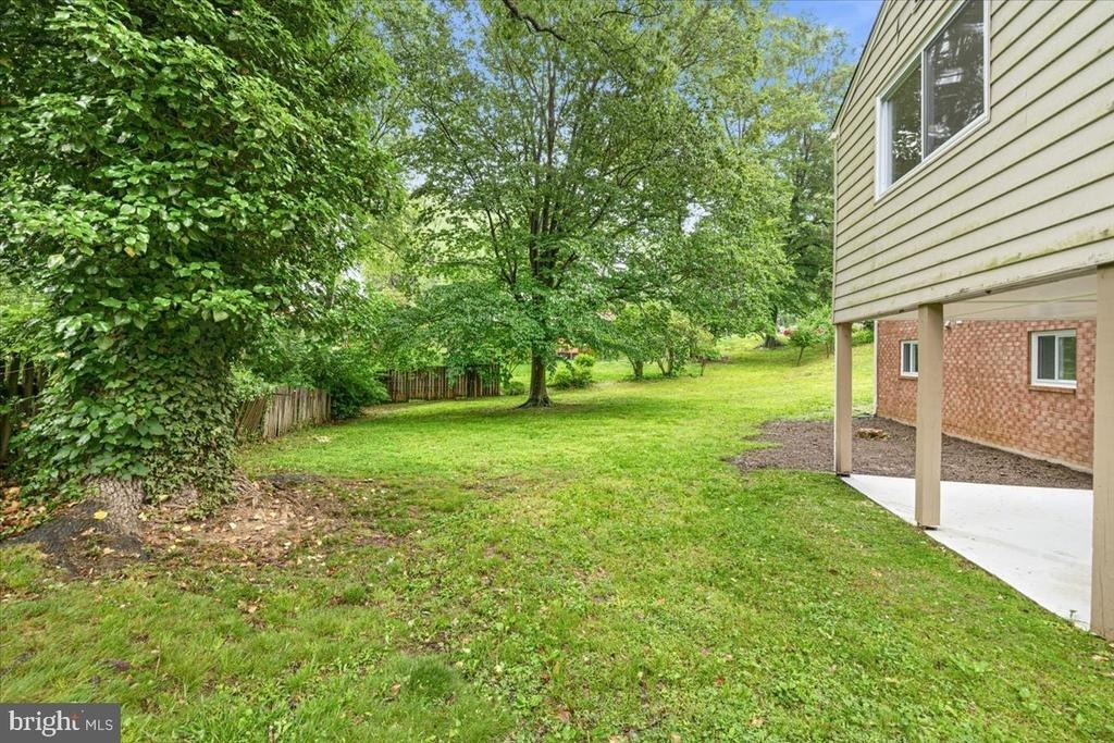 8624 Parliament Drive - Photo 42
