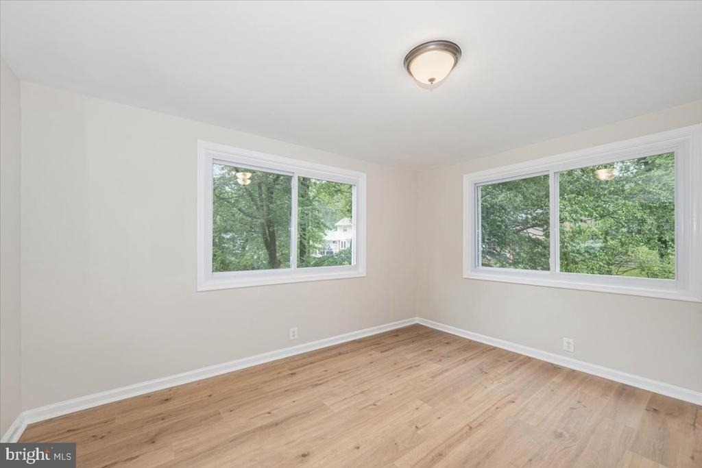 8624 Parliament Drive - Photo 28
