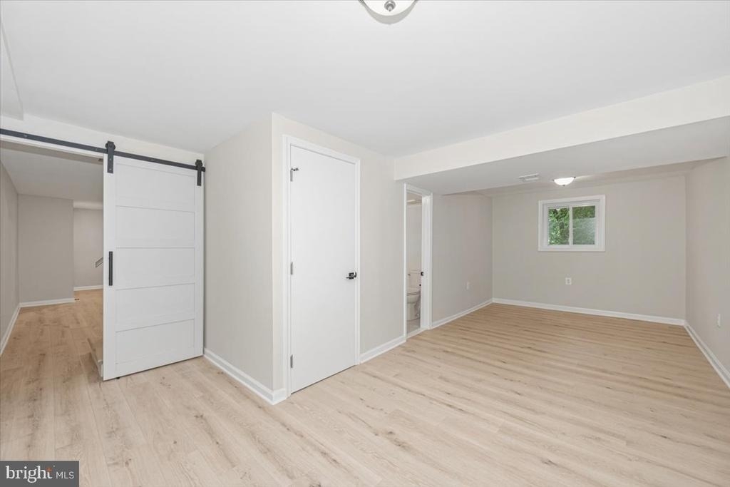 8624 Parliament Drive - Photo 30