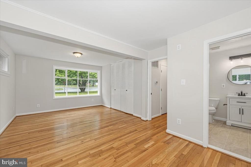 8624 Parliament Drive - Photo 21