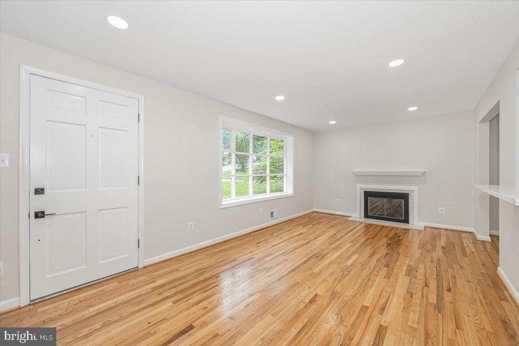8624 Parliament Drive - Photo 17