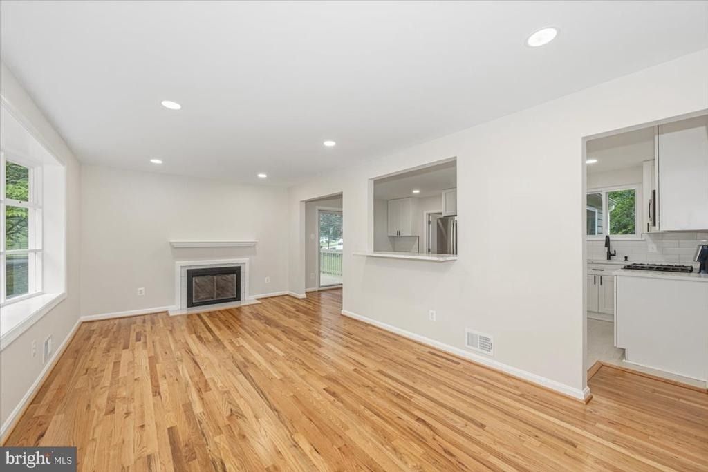 8624 Parliament Drive - Photo 15