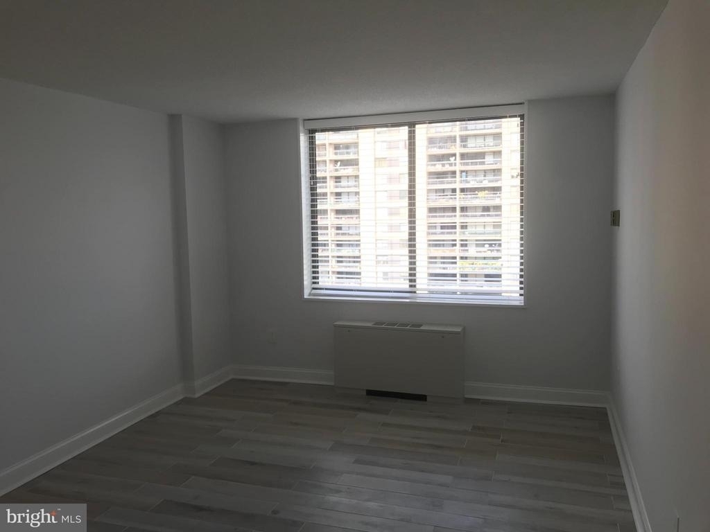3705 S George Mason Drive - Photo 9