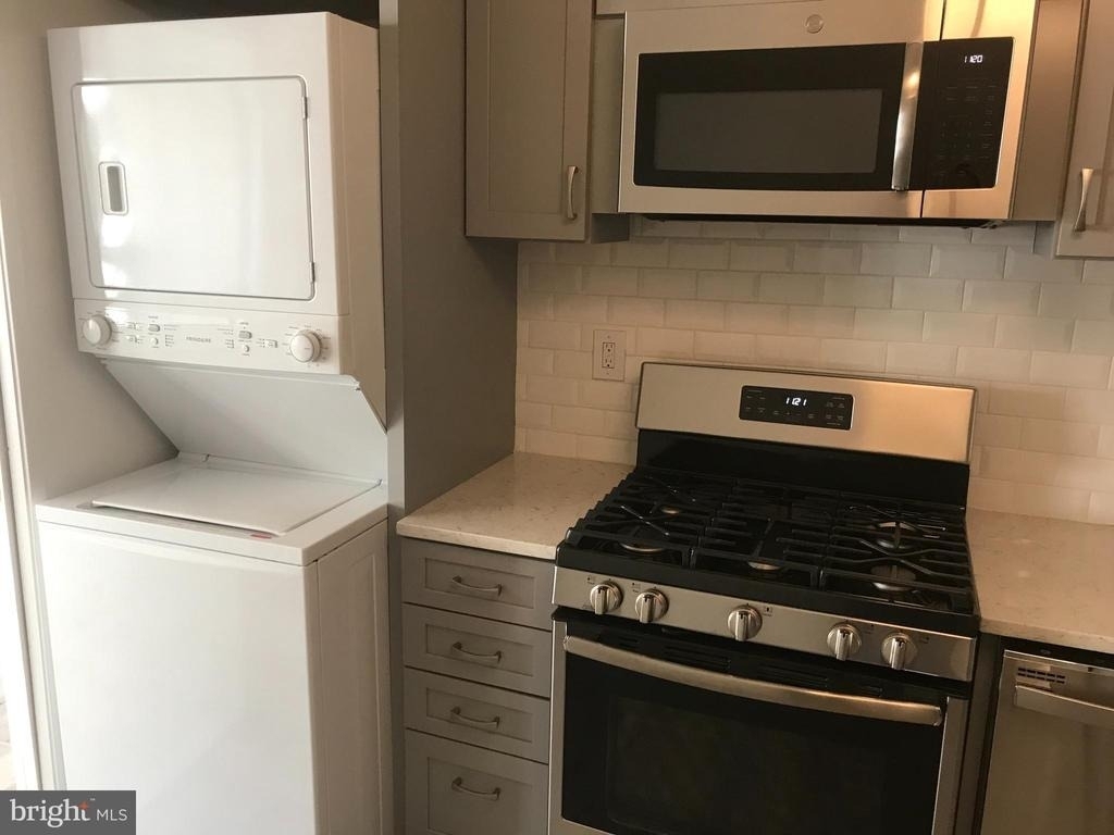3705 S George Mason Drive - Photo 5