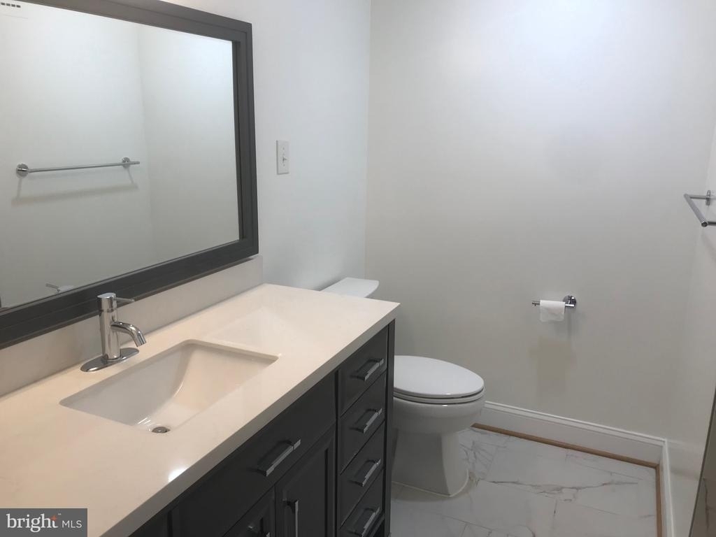 3705 S George Mason Drive - Photo 13