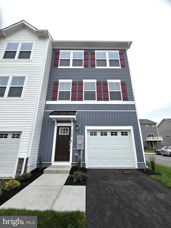 117 Lakota Street - Photo 1