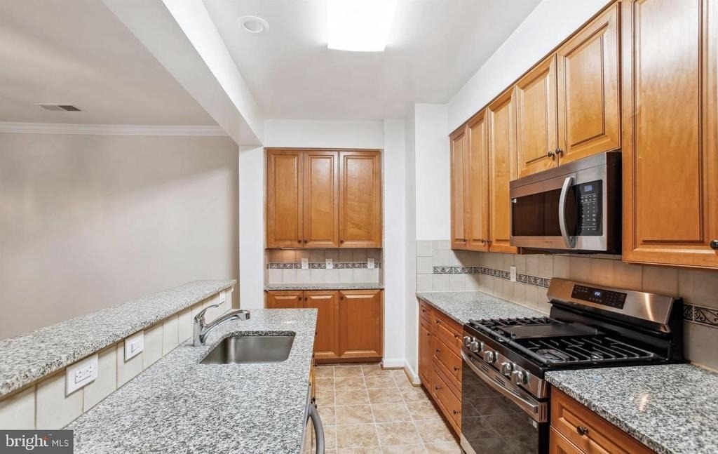10328 Sager Avenue - Photo 8