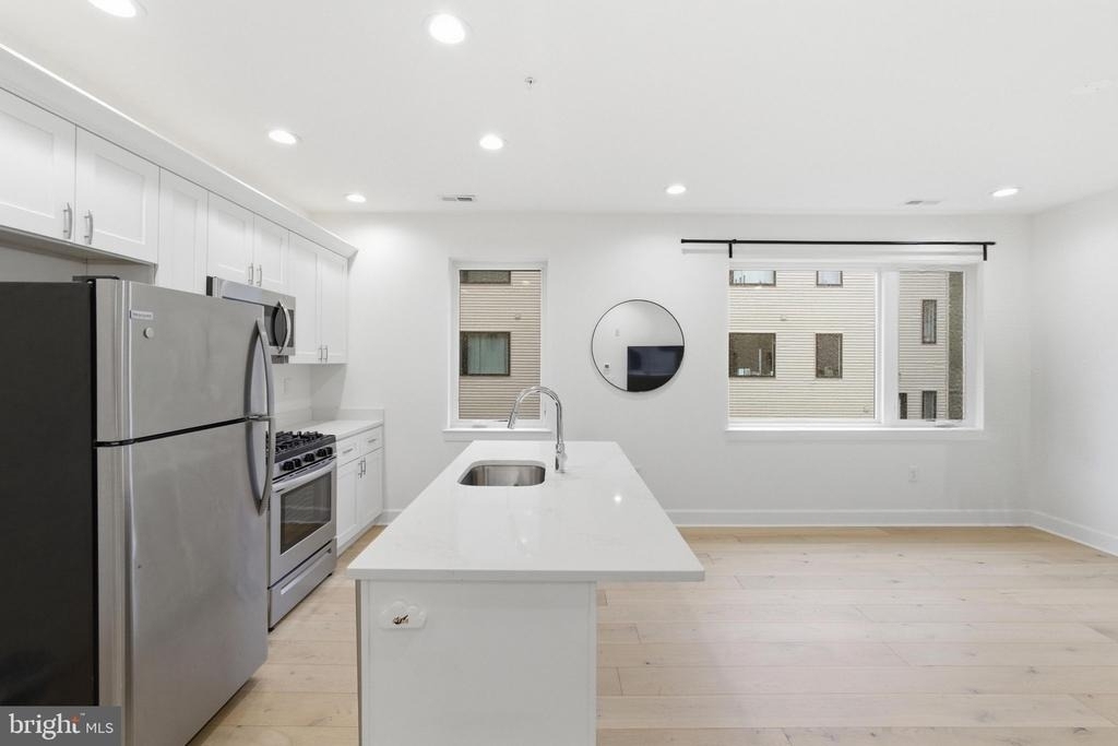 2011 N Reese Street - Photo 4