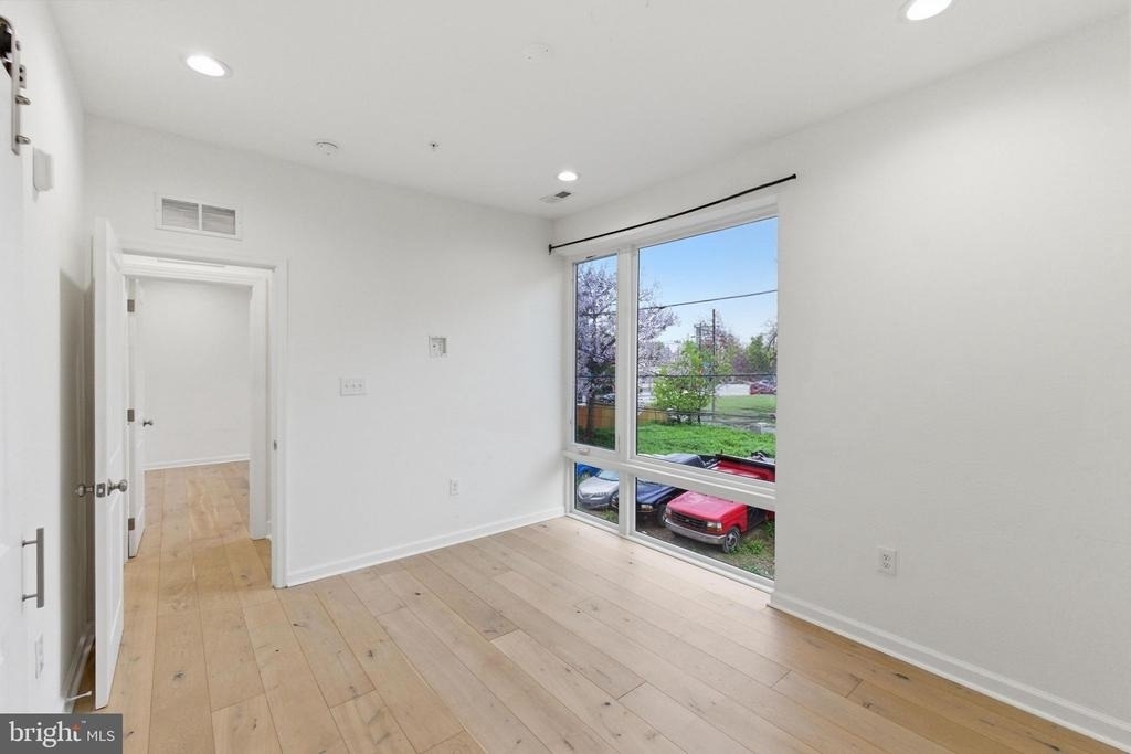 2011 N Reese Street - Photo 11
