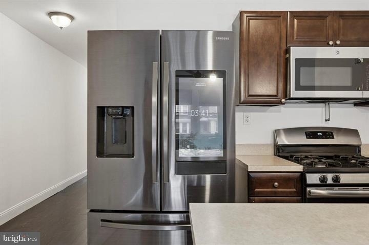 2467 N 79th Avenue - Photo 6