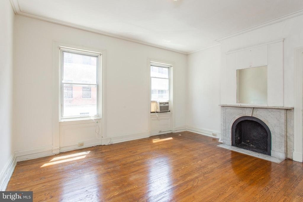 1807 Spruce Street - Photo 1