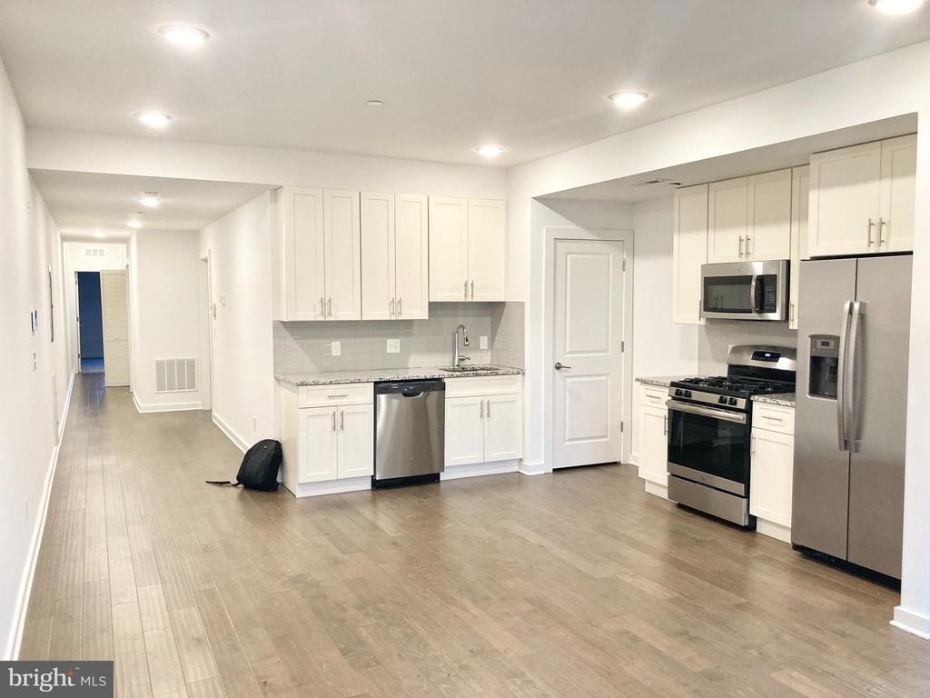 1843 N 6th Street - Photo 2