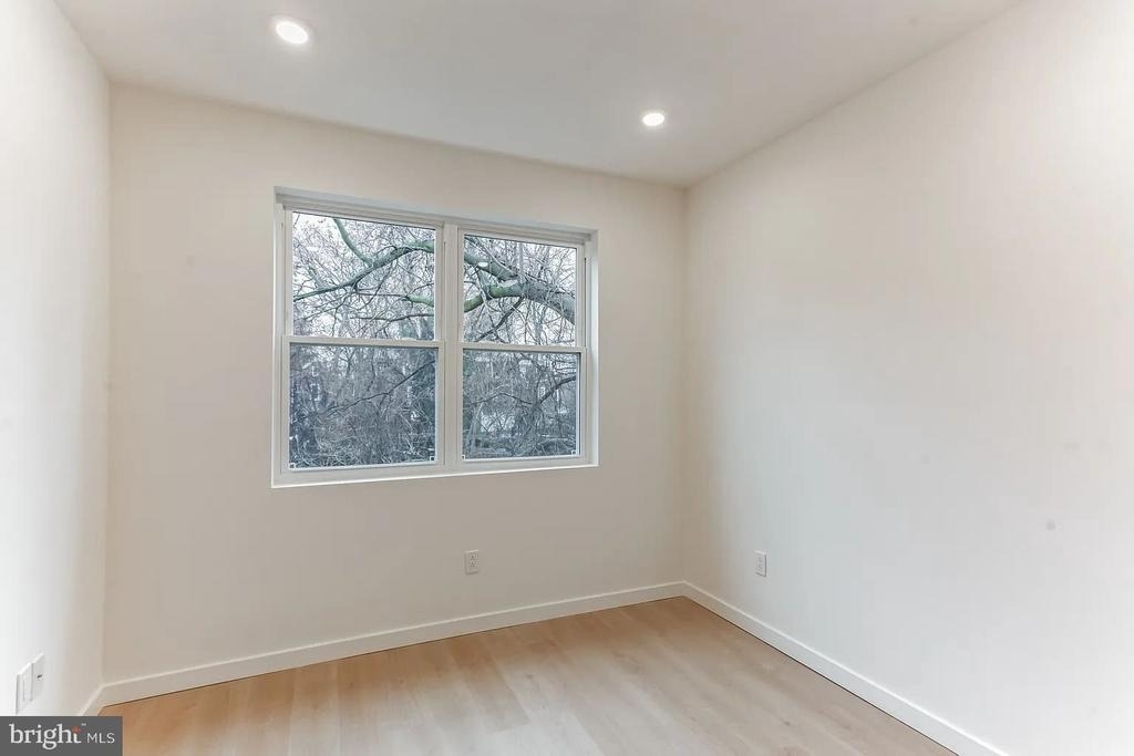 6116 E Wister Street - Photo 8