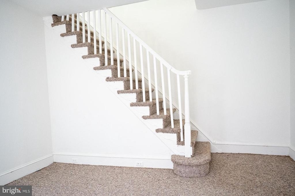 835 E Chelten Avenue - Photo 0