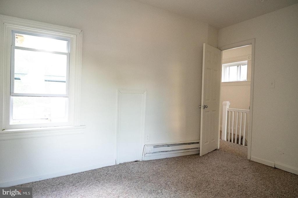 835 E Chelten Avenue - Photo 7
