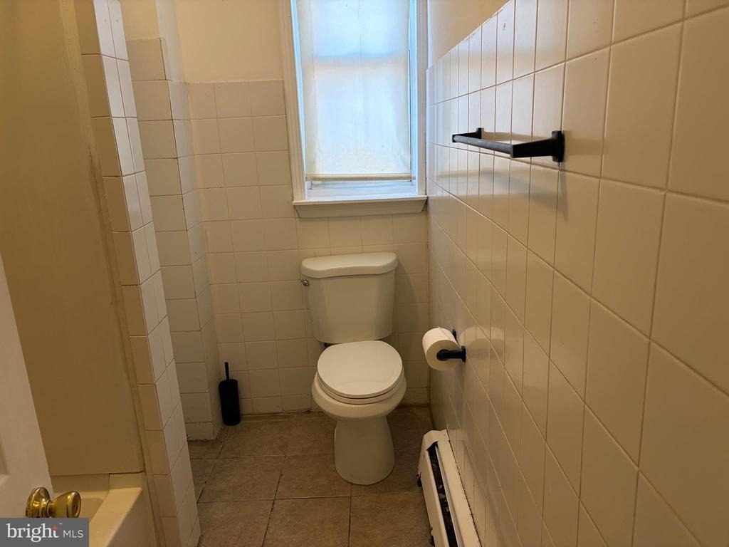 7058 Saybrook Avenue - Photo 17